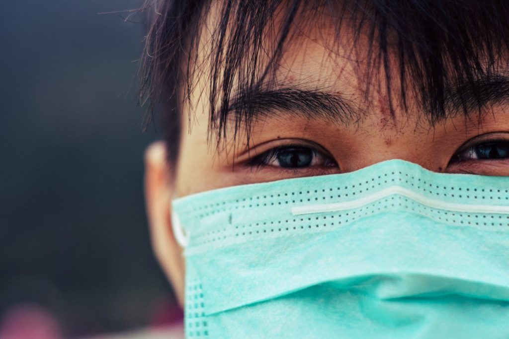 Sốt phát ban và bệnh truyền nhiễm